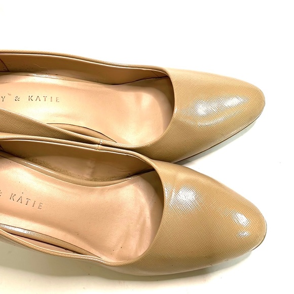 Kellie & Katie Tiana Tan Work Shoes Heels Size 9 - Picture 6 of 11